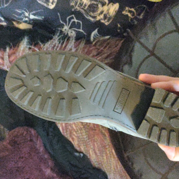 🌹5/$15 Sonoma boots - Picture 7 of 7